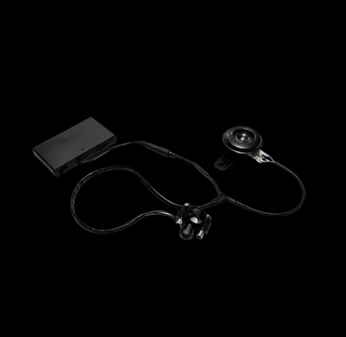 Battery Powered Surron Horn with black button